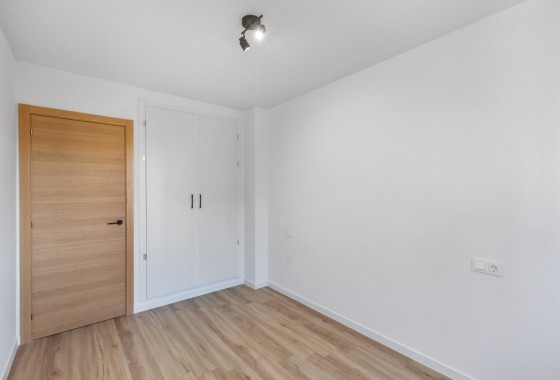 Resale - Apartment / flat - Torrevieja - Torreblanca
