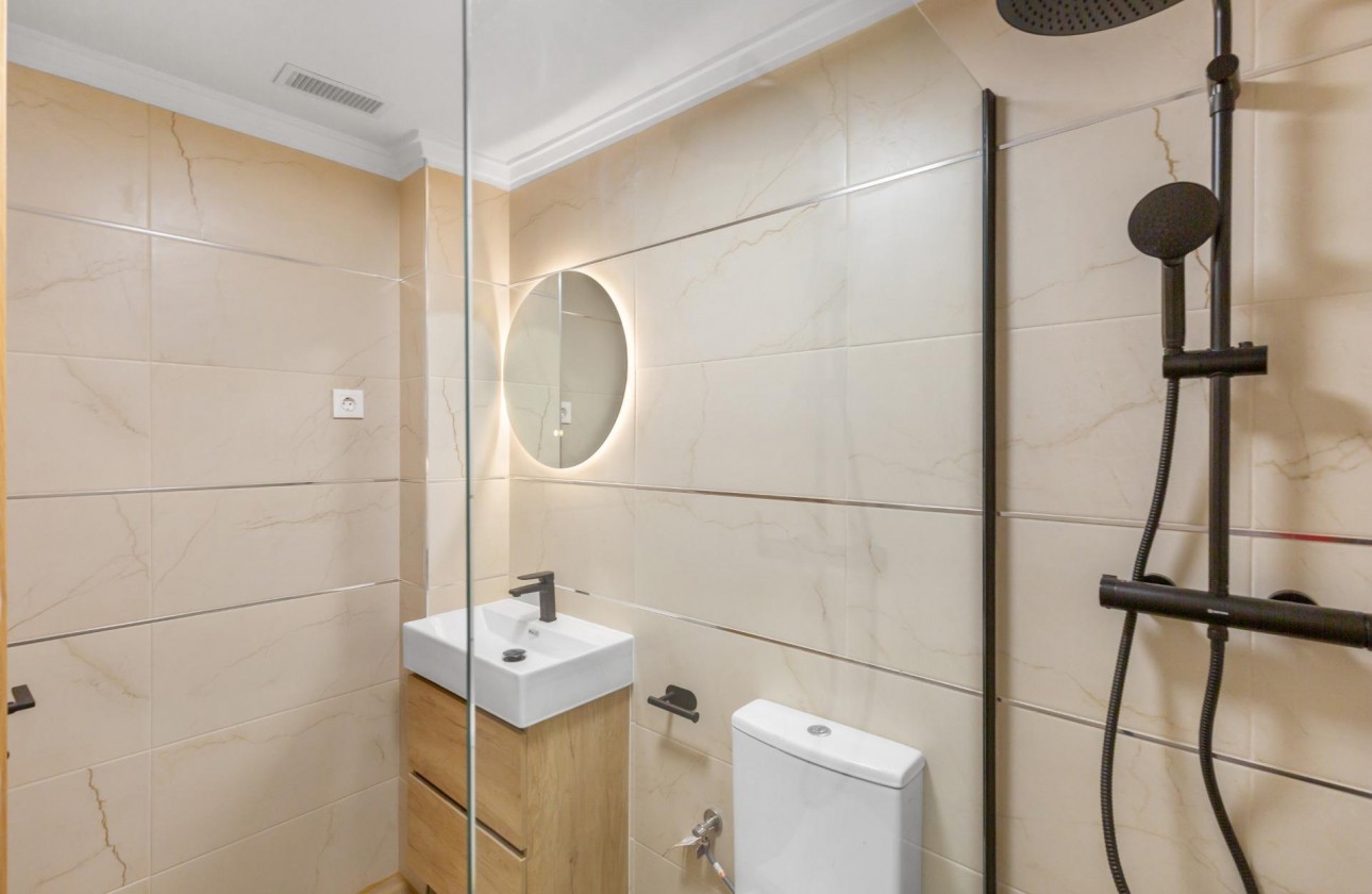Resale - Apartment / flat - Torrevieja - Torreblanca