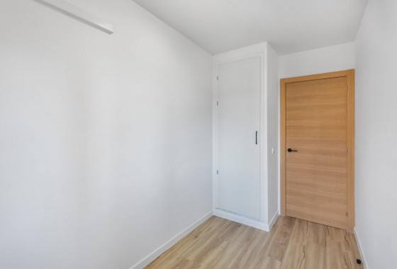 Resale - Apartment / flat - Torrevieja - Torreblanca