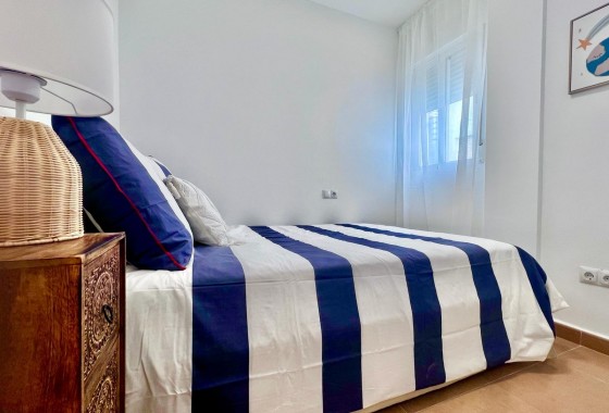 Resale - Apartment / flat - Torrevieja - Acequion