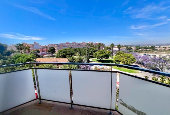 Resale - Apartment / flat - Torrevieja - Acequion