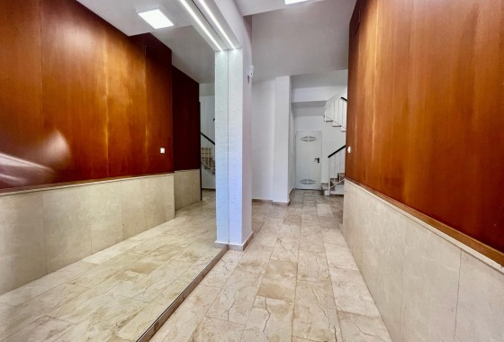Resale - Apartment / flat - Torrevieja - Acequion