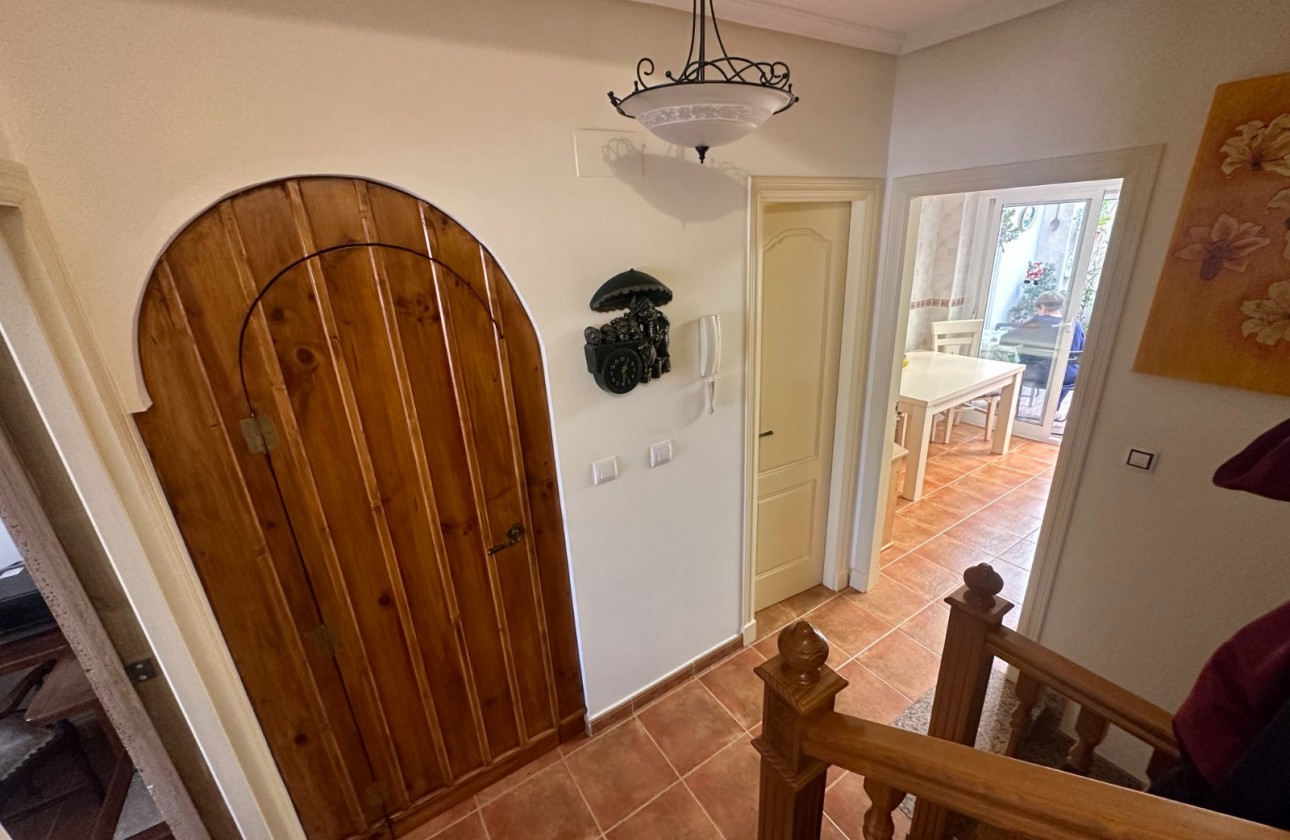 Resale - Villa - Jacarilla