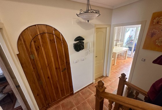 Resale - Villa - Jacarilla
