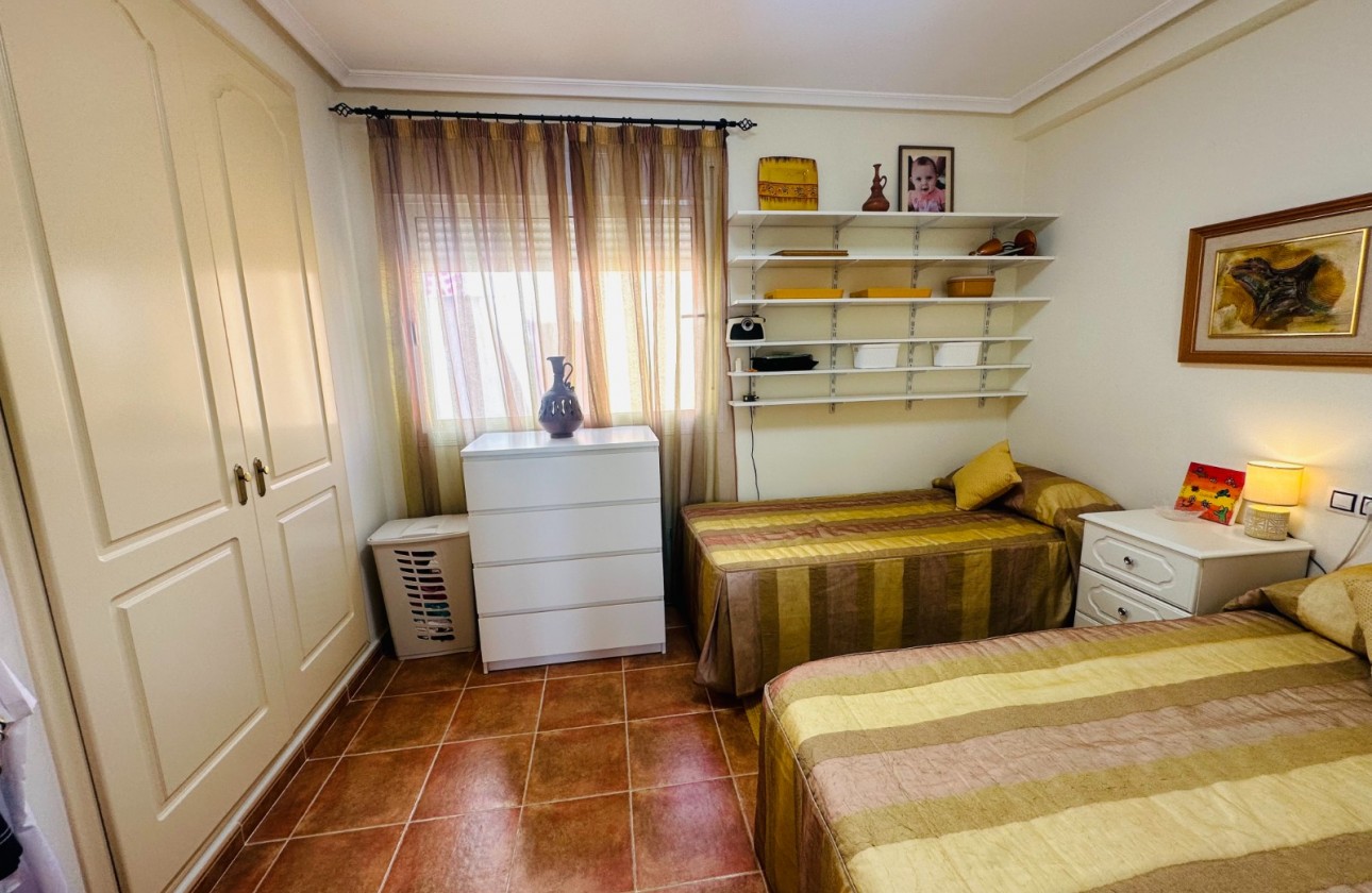 Resale - Villa - Jacarilla
