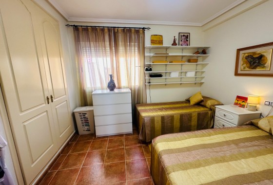 Resale - Villa - Jacarilla