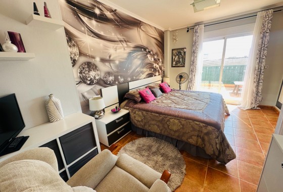 Resale - Villa - Jacarilla