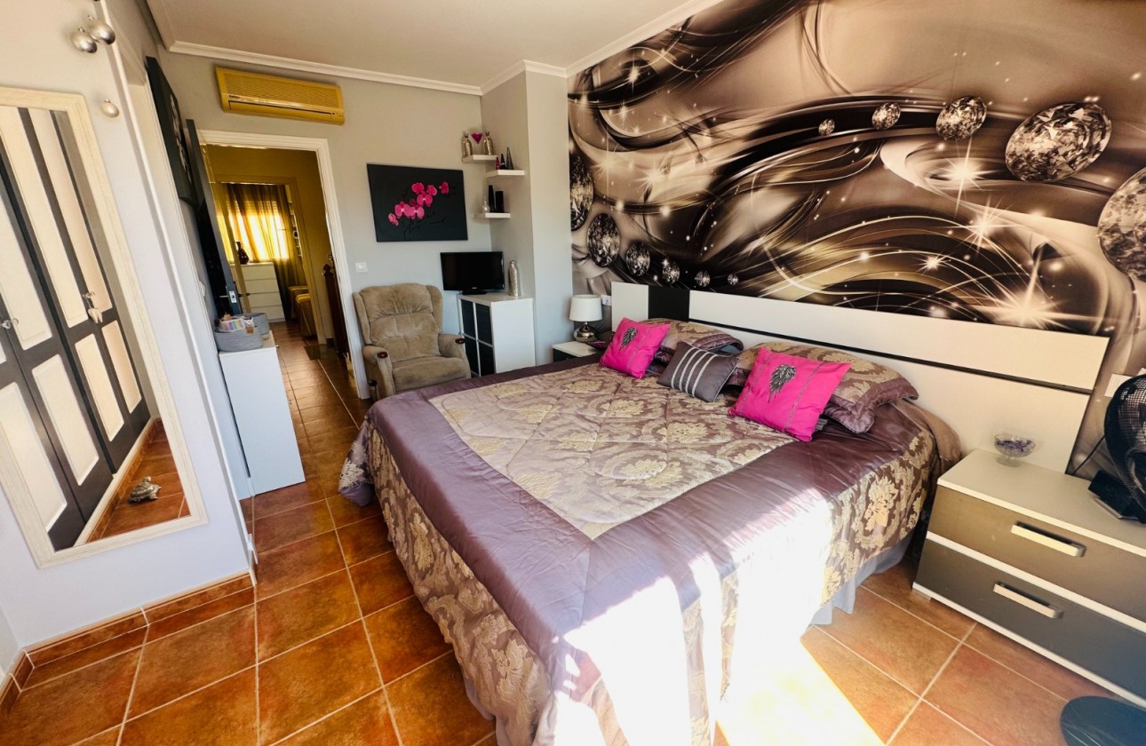 Resale - Villa - Jacarilla