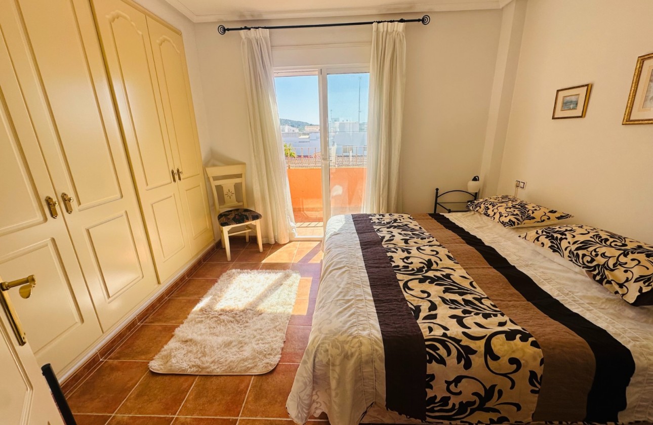 Resale - Villa - Jacarilla