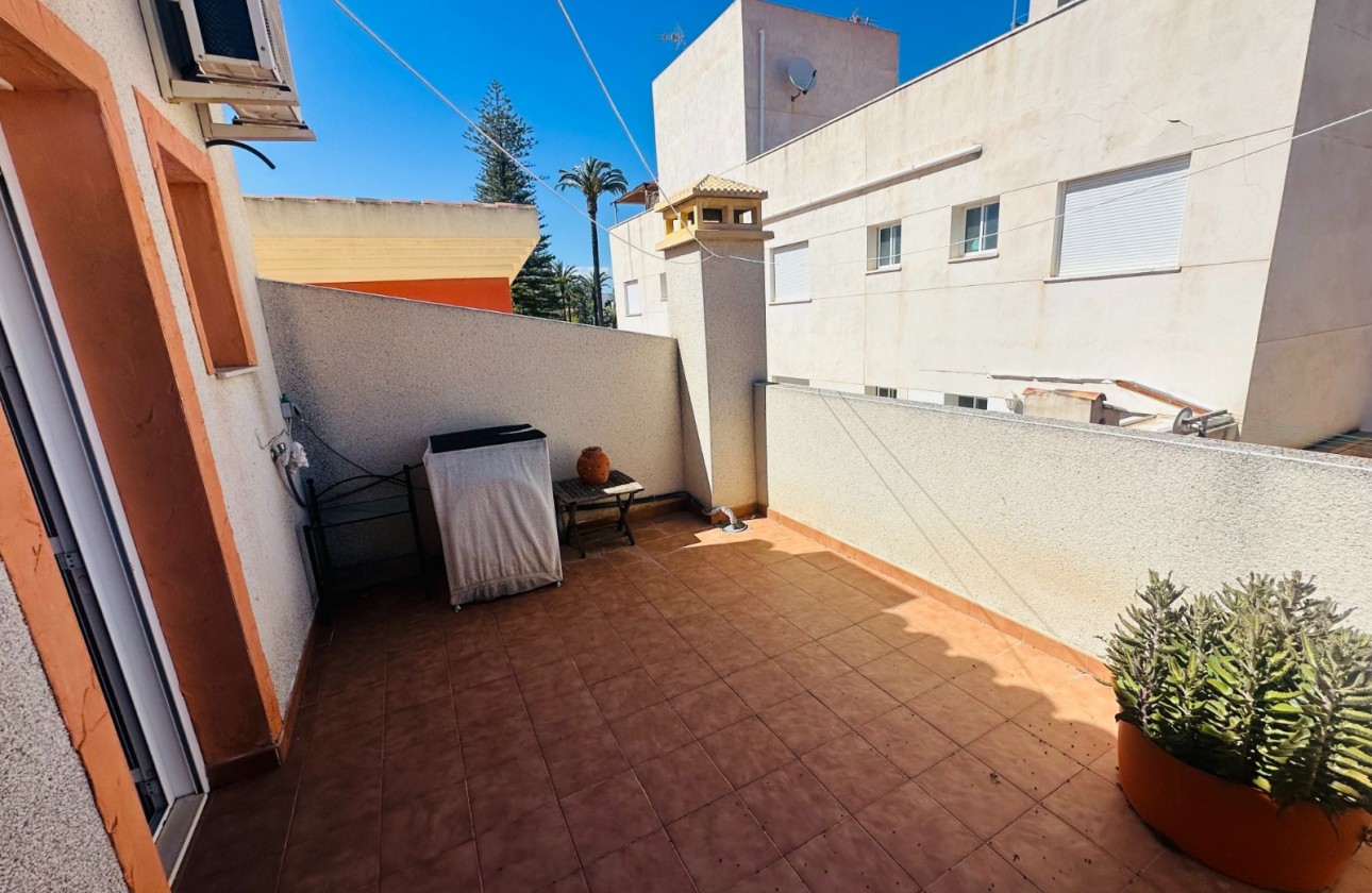 Resale - Villa - Jacarilla