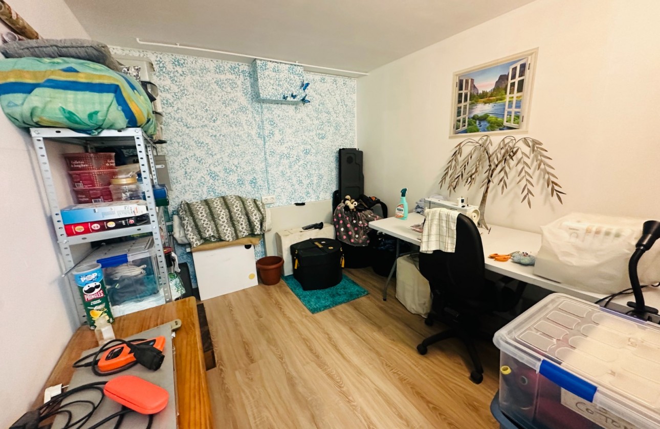 Resale - Villa - Jacarilla