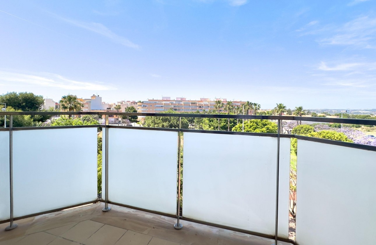 Revente - Appartement - Torrevieja - Acequion