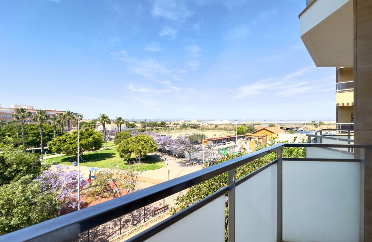 Revente - Appartement - Torrevieja - Acequion