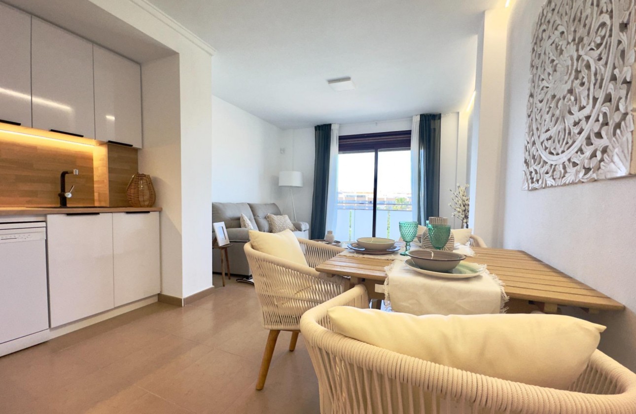 Resale - Apartment / flat - Torrevieja - Acequion