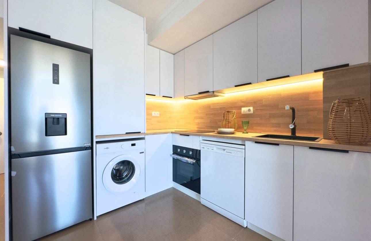 Resale - Apartment / flat - Torrevieja - Acequion