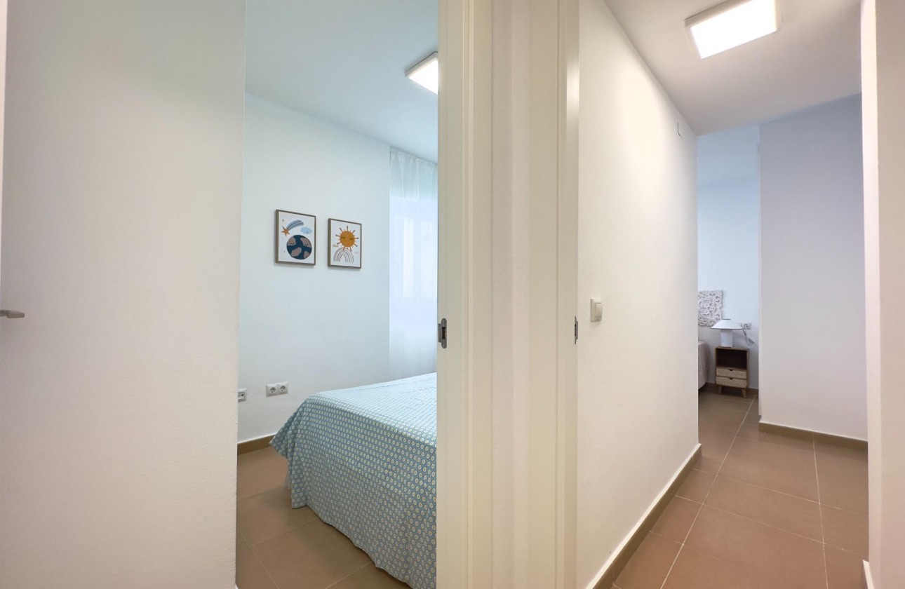Resale - Apartment / flat - Torrevieja - Acequion