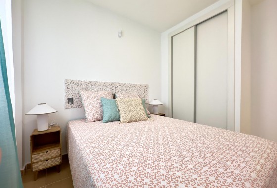 Resale - Apartment / flat - Torrevieja - Acequion