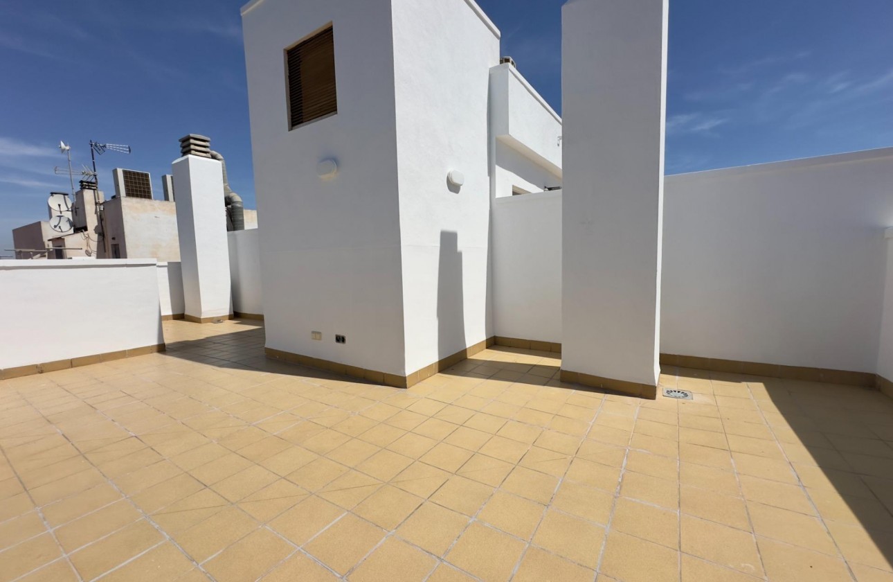 Resale - Apartment / flat - Torrevieja - Acequion