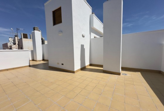 Resale - Apartment / flat - Torrevieja - Acequion