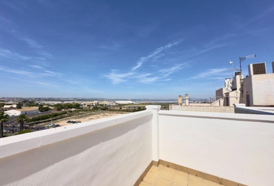 Resale - Apartment / flat - Torrevieja - Acequion