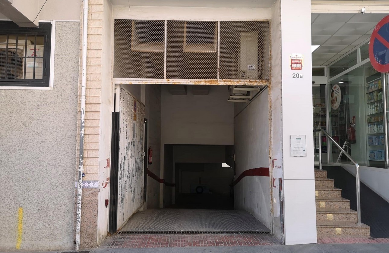 Revente - Garage - Torrevieja - Centro