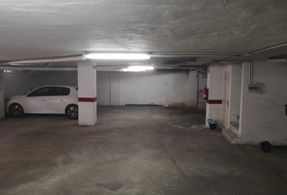 Revente - Garage - Torrevieja - Centro