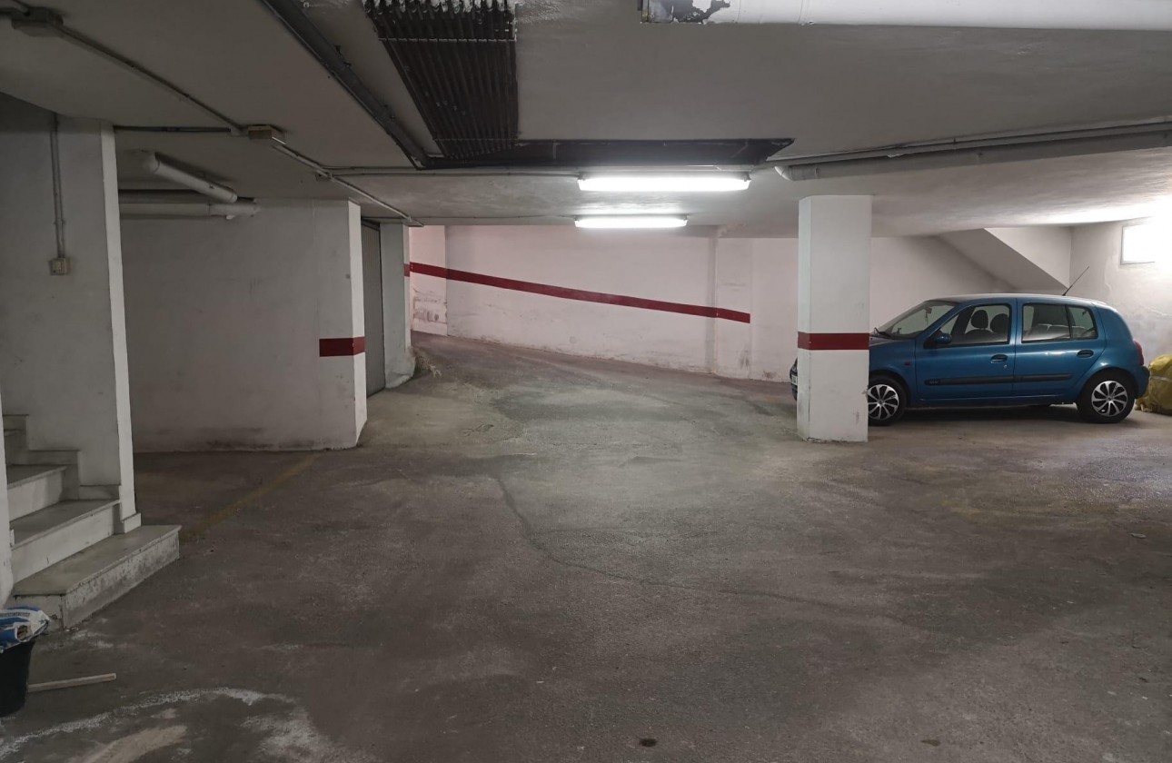 Revente - Garage - Torrevieja - Centro