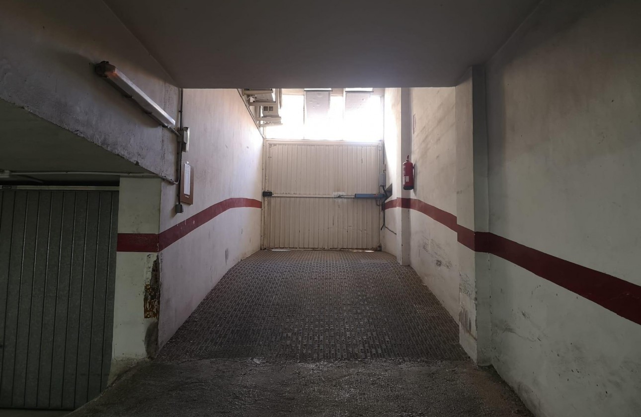 Revente - Garage - Torrevieja - Centro