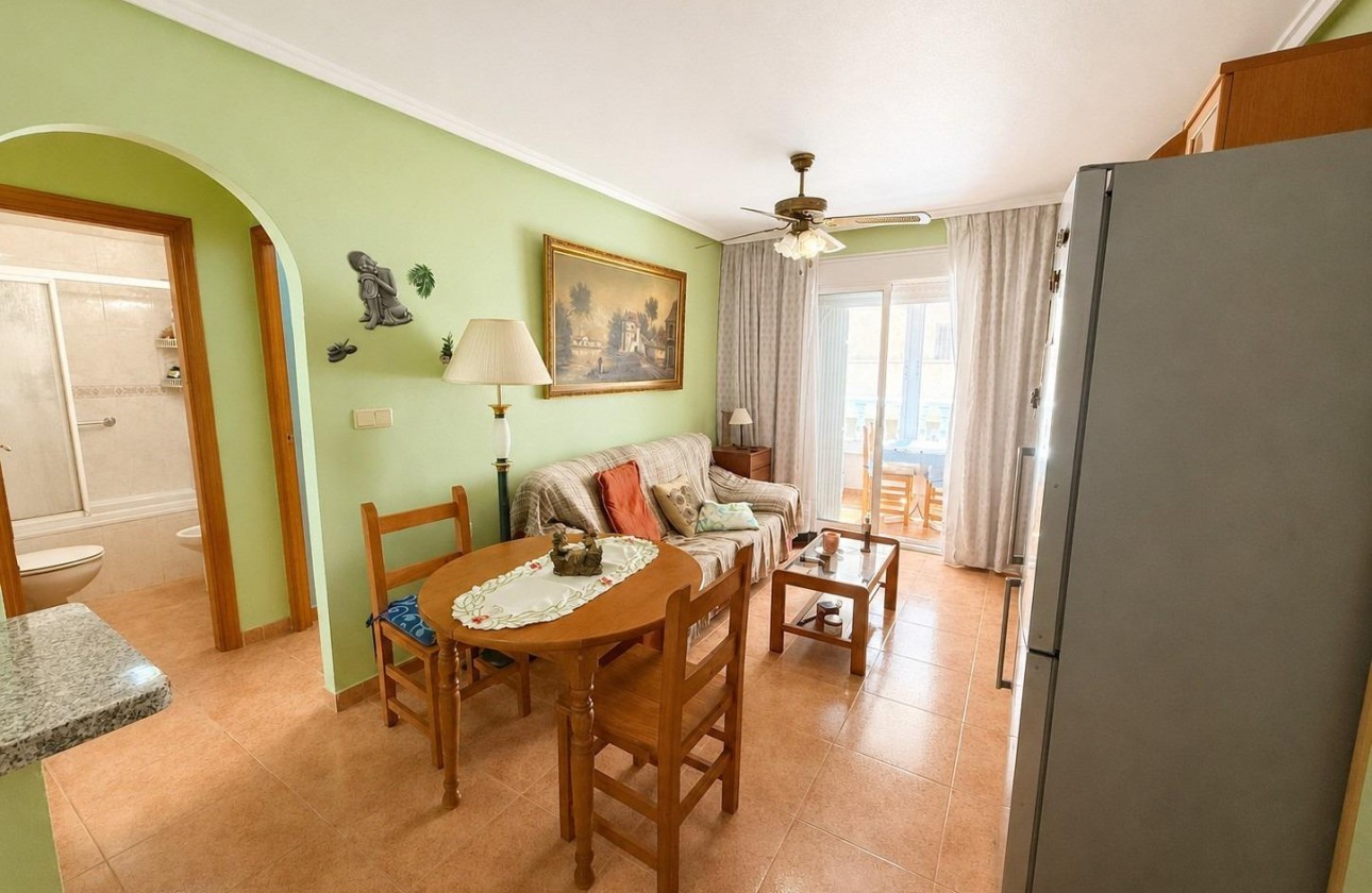 Resale - Apartment / flat - Torrevieja - Nueva Torrevieja
