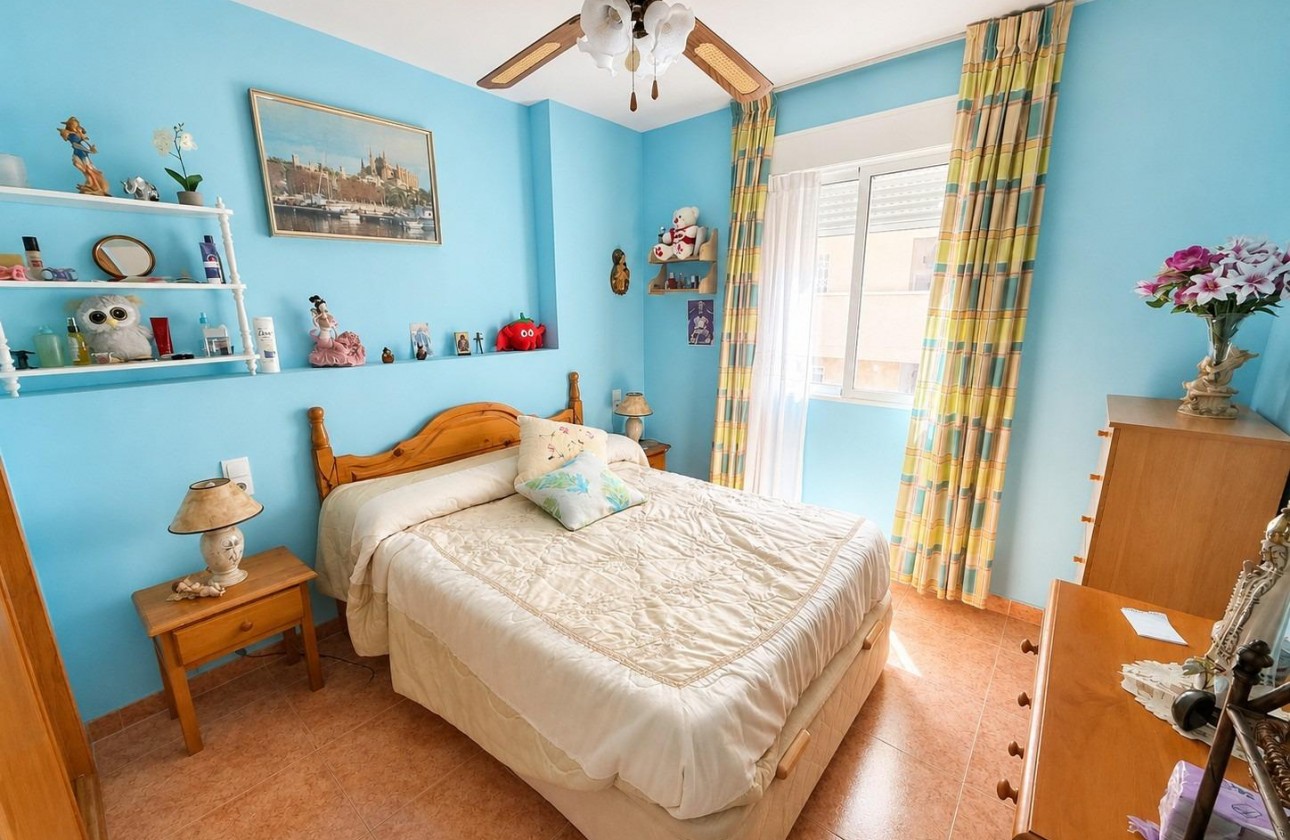 Resale - Apartment / flat - Torrevieja - Nueva Torrevieja