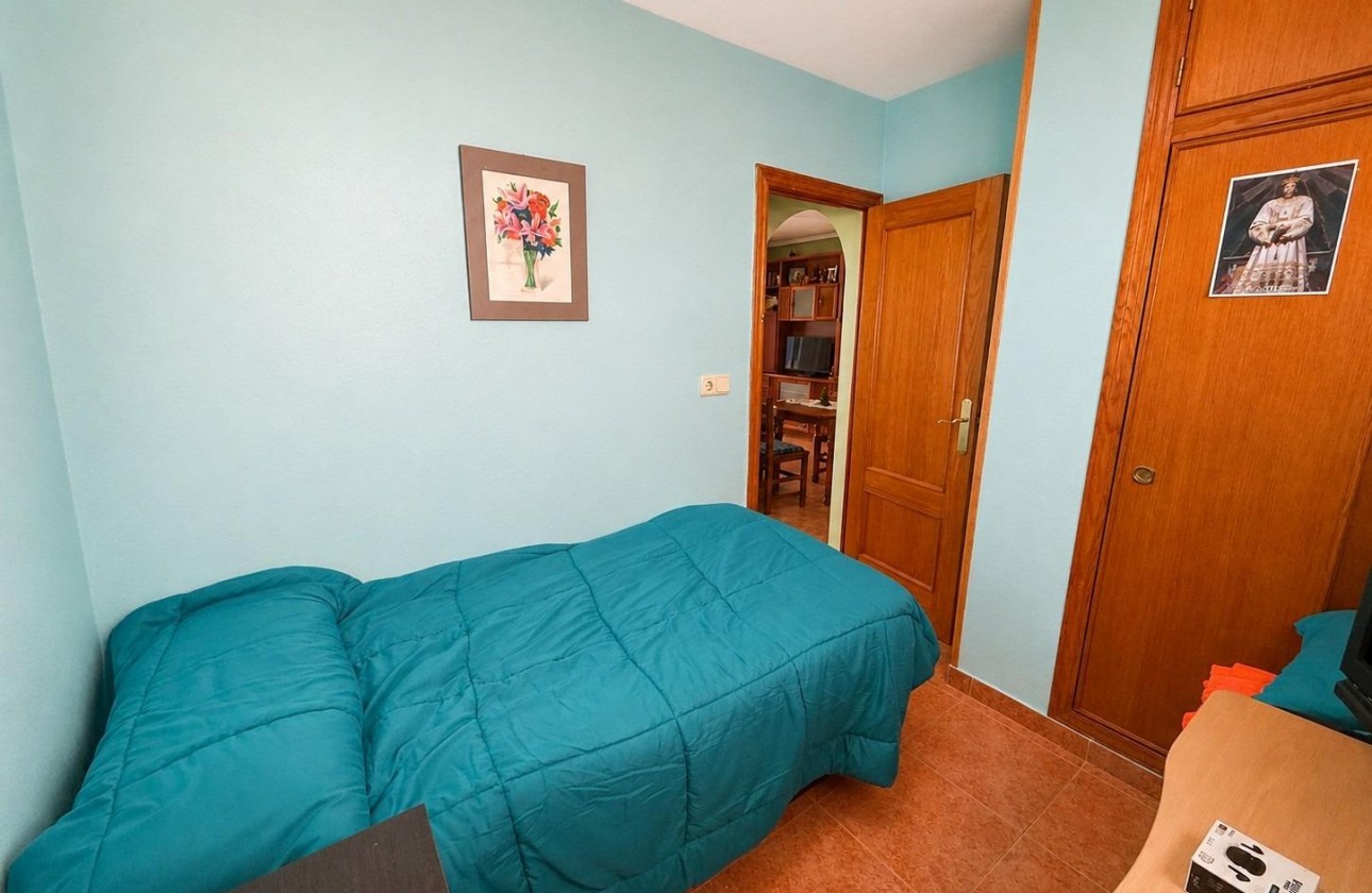 Resale - Apartment / flat - Torrevieja - Nueva Torrevieja