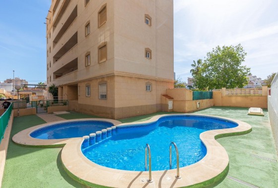 Resale - Apartment / flat - Torrevieja - Nueva Torrevieja