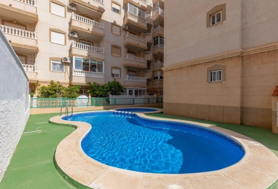Resale - Apartment / flat - Torrevieja - Nueva Torrevieja