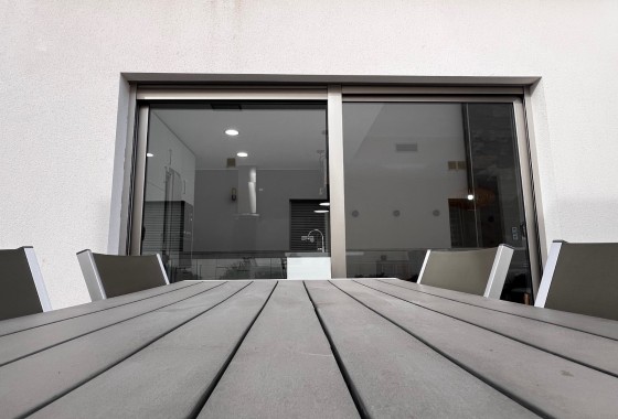 Revente - Chalet / Villa - Orihuela Costa - Villamartin