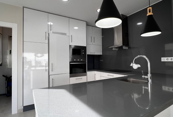 Revente - Chalet / Villa - Orihuela Costa - Villamartin