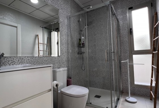 Revente - Chalet / Villa - Orihuela Costa - Villamartin