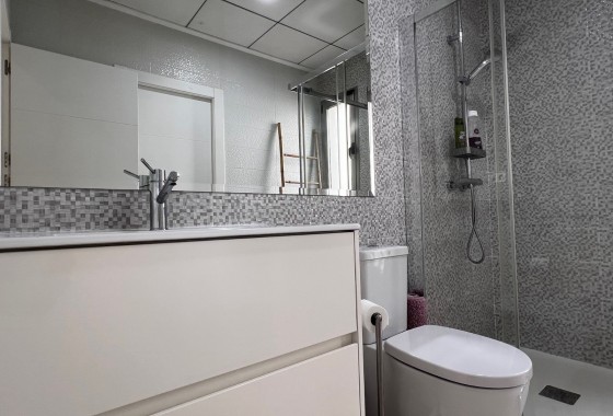 Revente - Chalet / Villa - Orihuela Costa - Villamartin