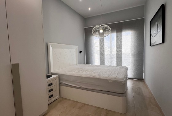 Revente - Chalet / Villa - Orihuela Costa - Villamartin