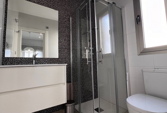 Revente - Chalet / Villa - Orihuela Costa - Villamartin