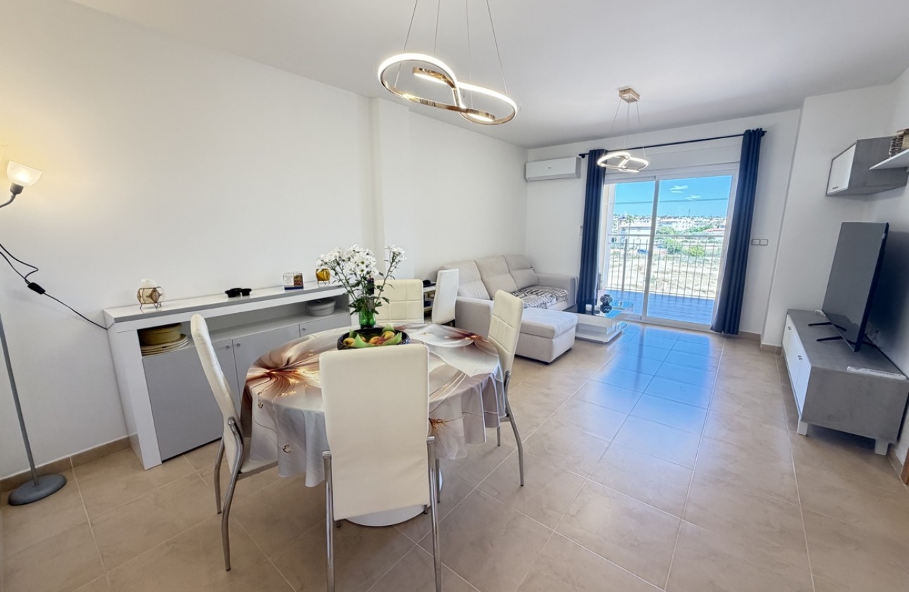 Resale - Apartment / flat - Lomas de Cabo Roig