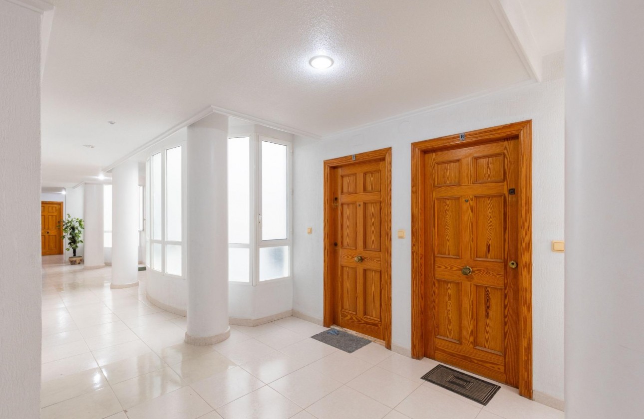 Revente - Appartement - Torrevieja - Playa del cura