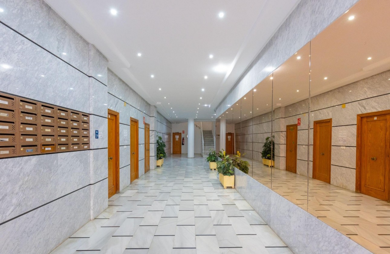 Revente - Appartement - Torrevieja - Playa del cura