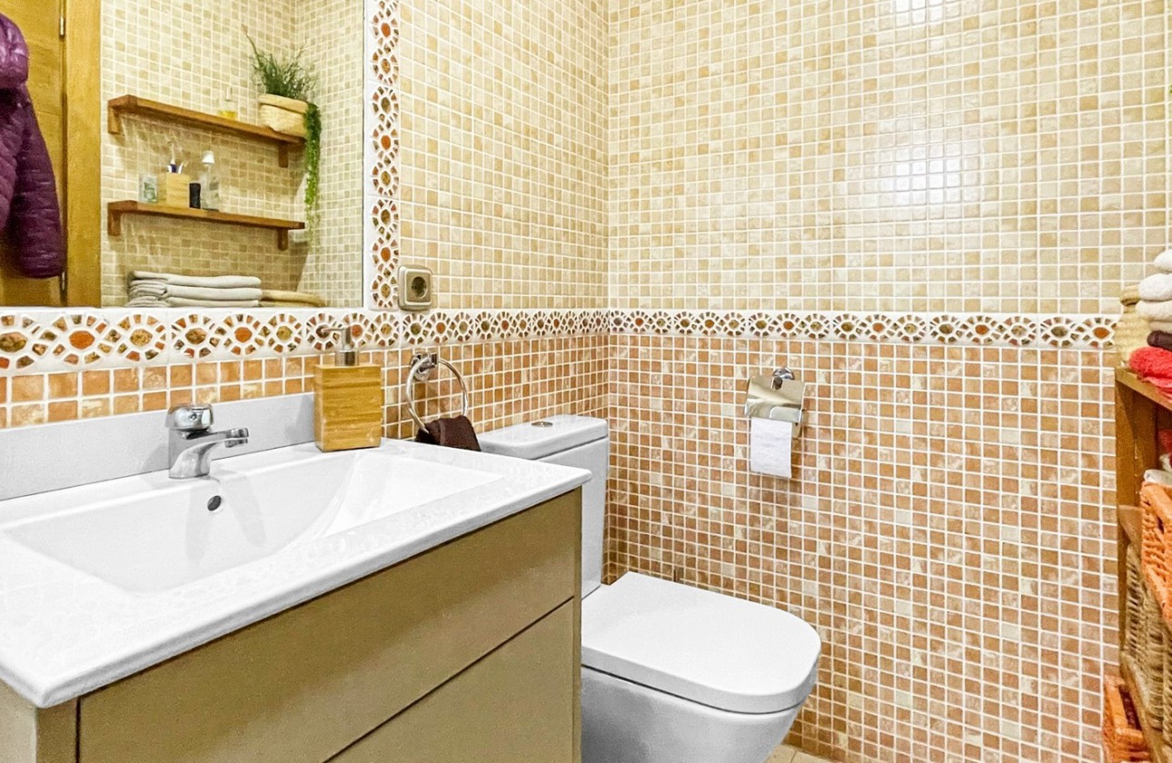 Resale - Villa - Torrevieja - Los Balcones - Los Altos del Edén