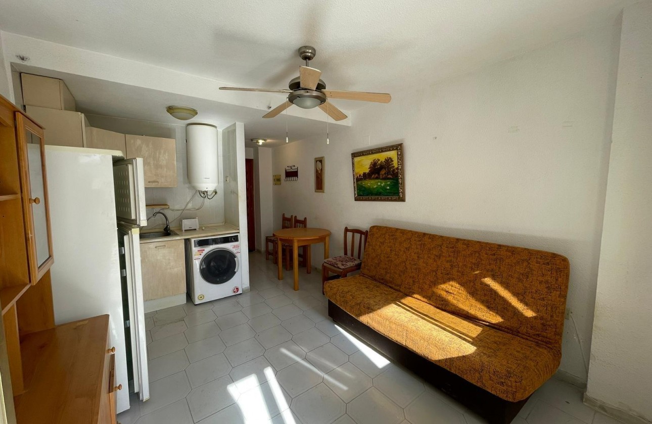 Reventa - Apartamento / piso - Torrevieja - Centro