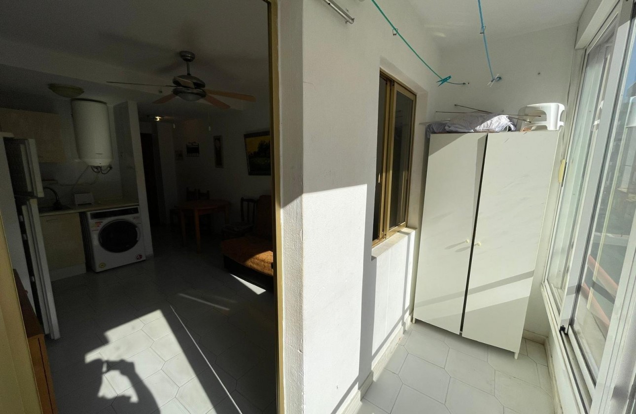 Reventa - Apartamento / piso - Torrevieja - Centro