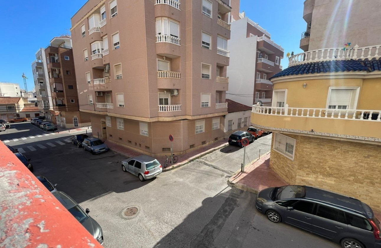 Reventa - Apartamento / piso - Torrevieja - Centro