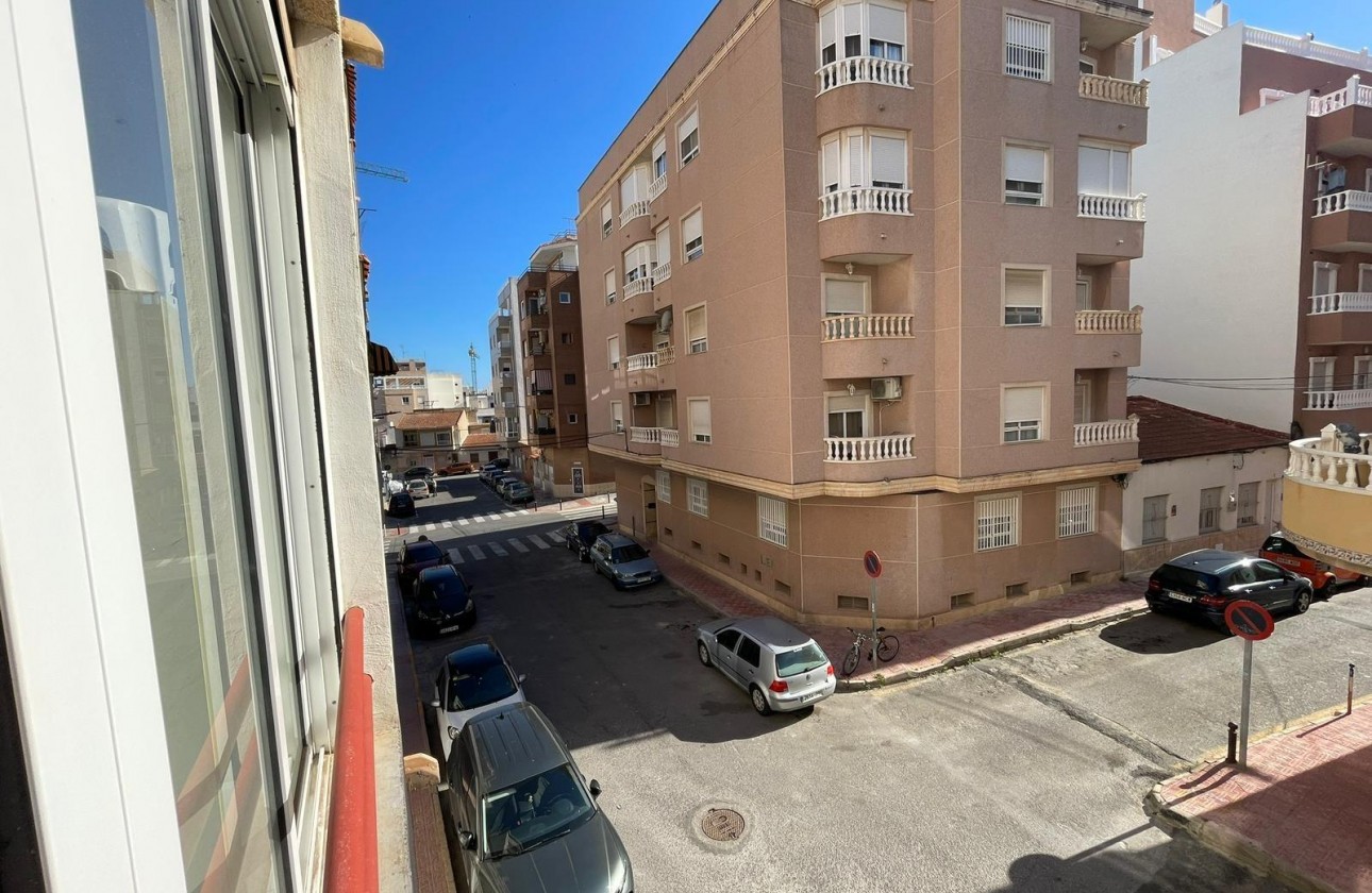 Reventa - Apartamento / piso - Torrevieja - Centro