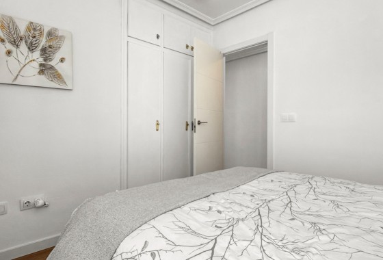 Reventa - Apartamento / piso - Torrevieja