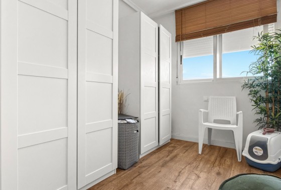 Reventa - Apartamento / piso - Torrevieja