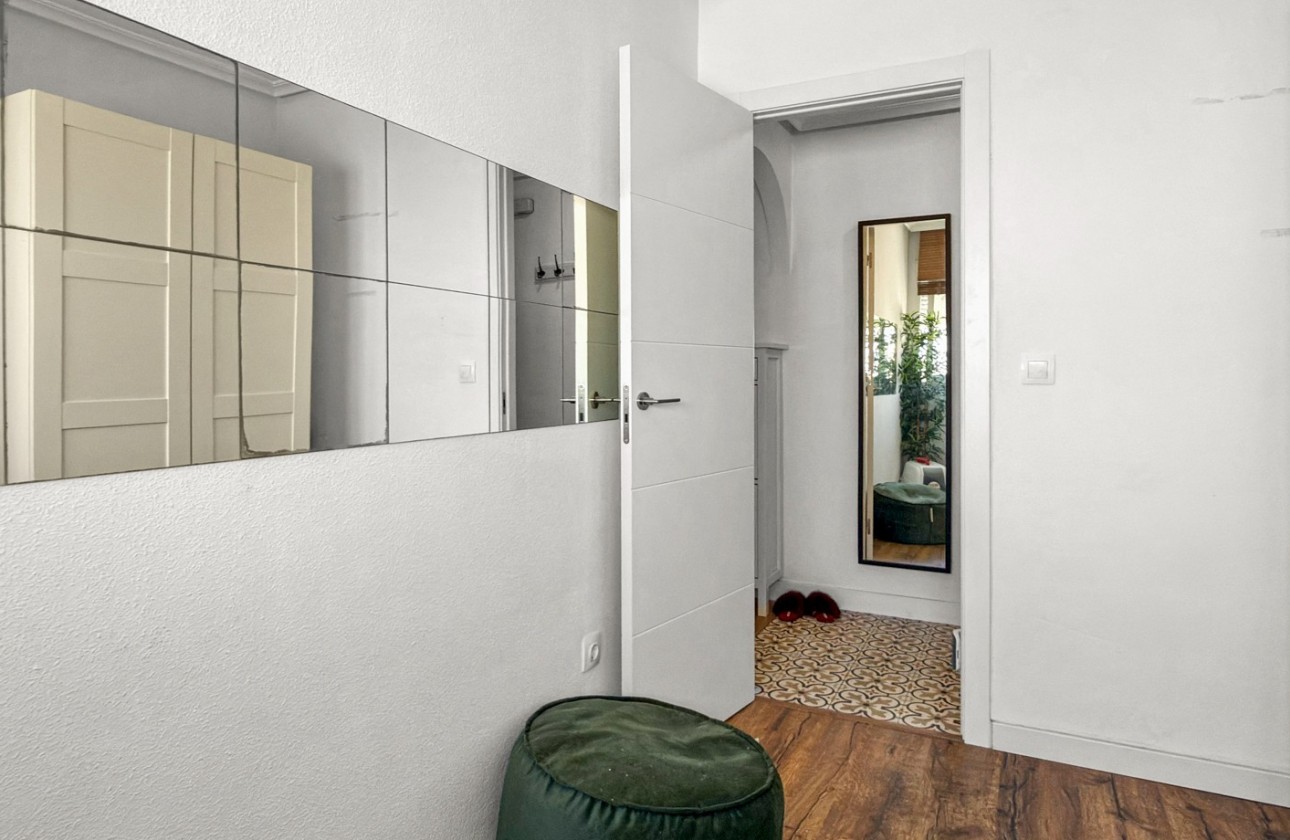 Reventa - Apartamento / piso - Torrevieja